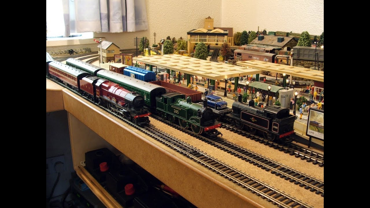 Сборник «С самого начала. Часть 9» — 1971 год с Джоном и Томасом. Hornby Triang Rovex.