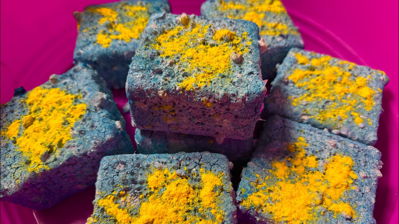 Dusty Fresh Pasted Chalk Blocks with Pigment & Oil 