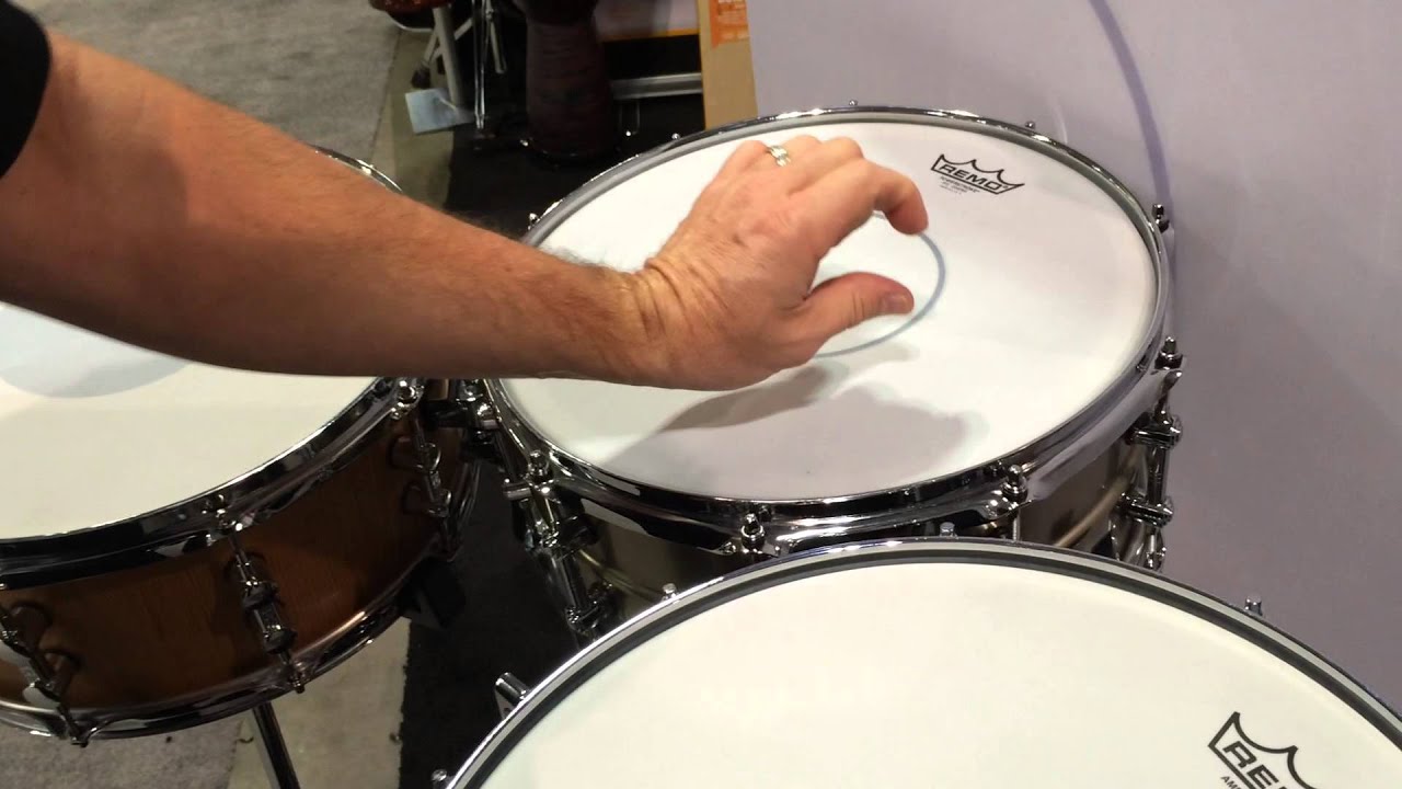 Summer NAMM 2015: Remo Powerstroke 77