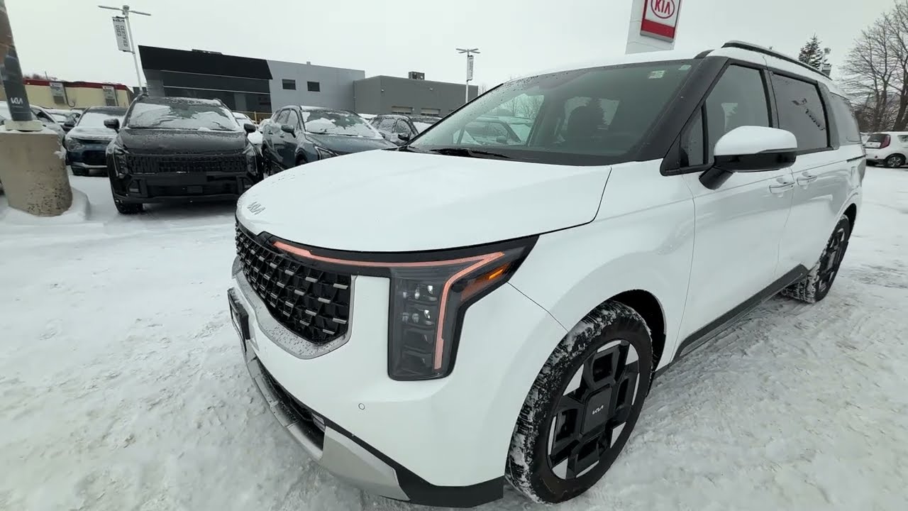 Kia Carnival EX Hybrid 2026 года | Продается в автосалоне Clarington Kia