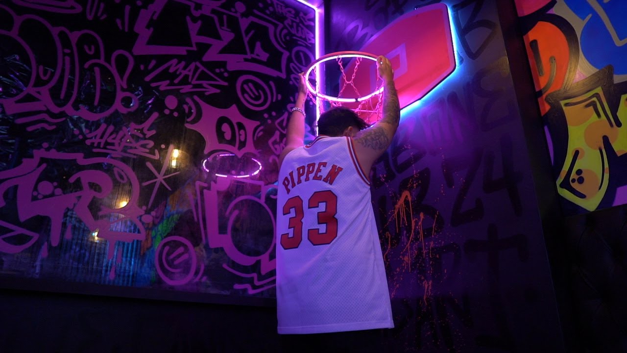 Saxtro- Volt (Video Oficial)