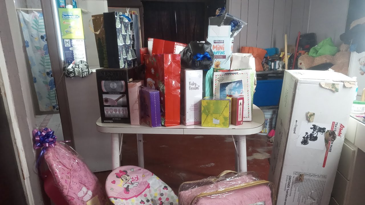 Acompáñame a abrir los regalos de Navidad ❤👑