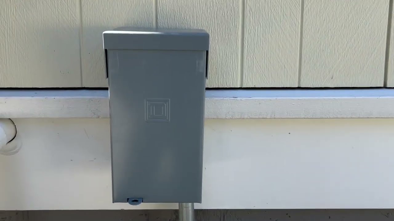 Square D Homeline Spa Panel Review: Reliable Protection for Your Spa Setup!