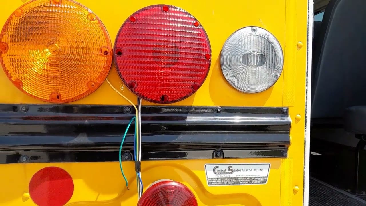 Rear Lighting Trailer 5 wire to 4 wire hook up
