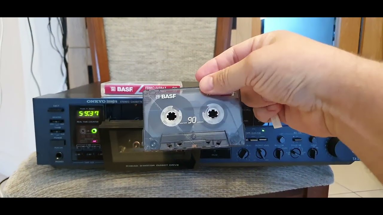 ONKYO TA-2070   1981 , T.O.T.L Cassette Deck