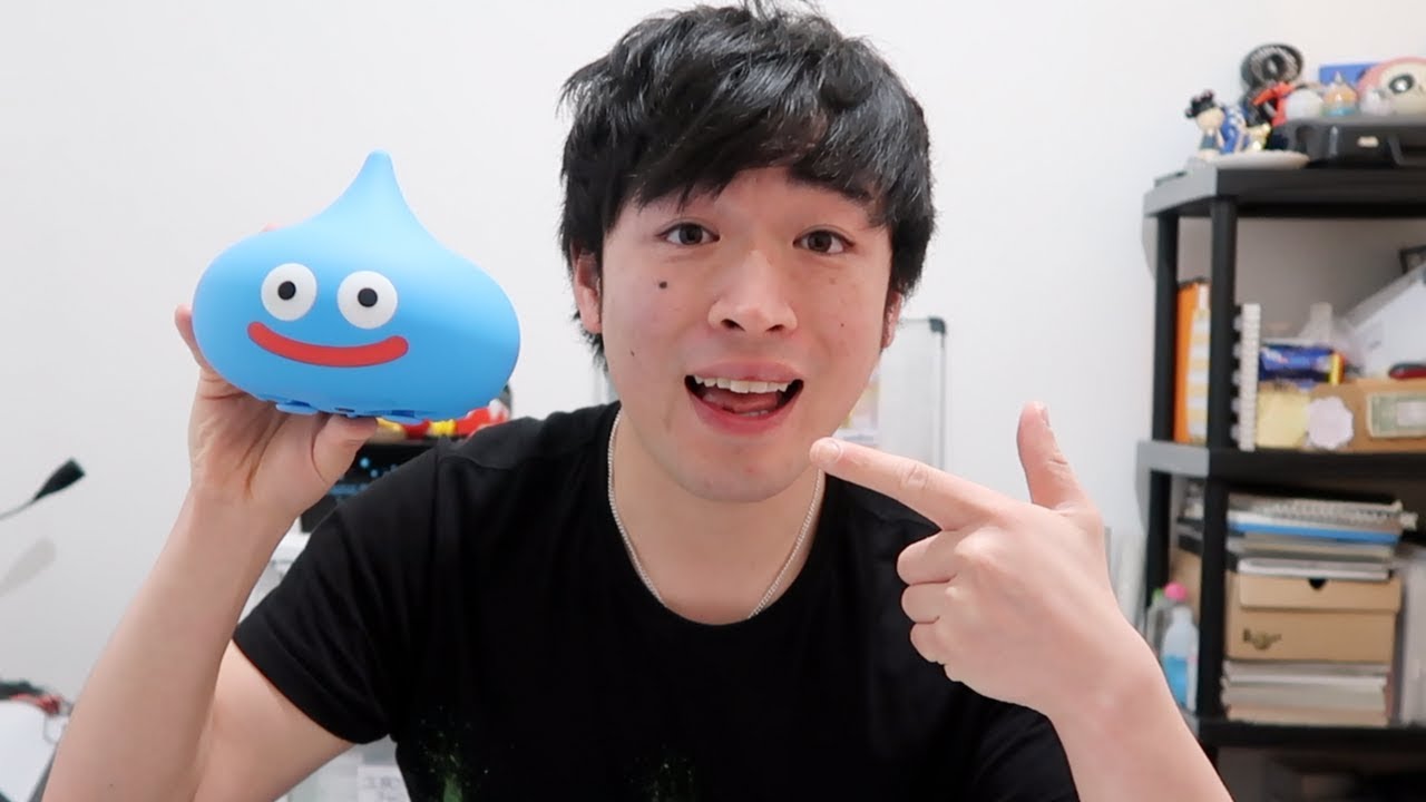 Its Actually a PS4 Controller ? (Dragon Quest Slime Unboxing)