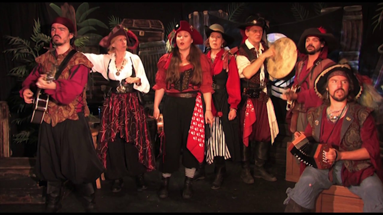 The Ballad of Magellan - The Crimson Pirates/The Roving Blades