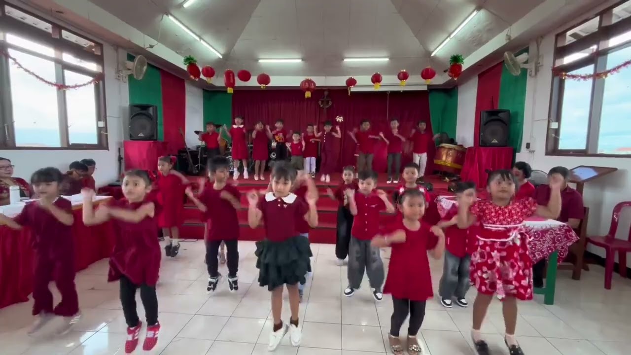 penampilan dance kelompok B, perayaan imlek 2026