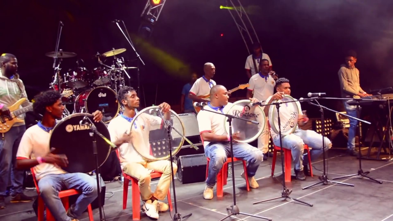 Sega Ravanne 2019 La Faya 3. Groupe AWA. Stop Criminalité Chanteur Lando Froid Nom d'artiste Ti Pel