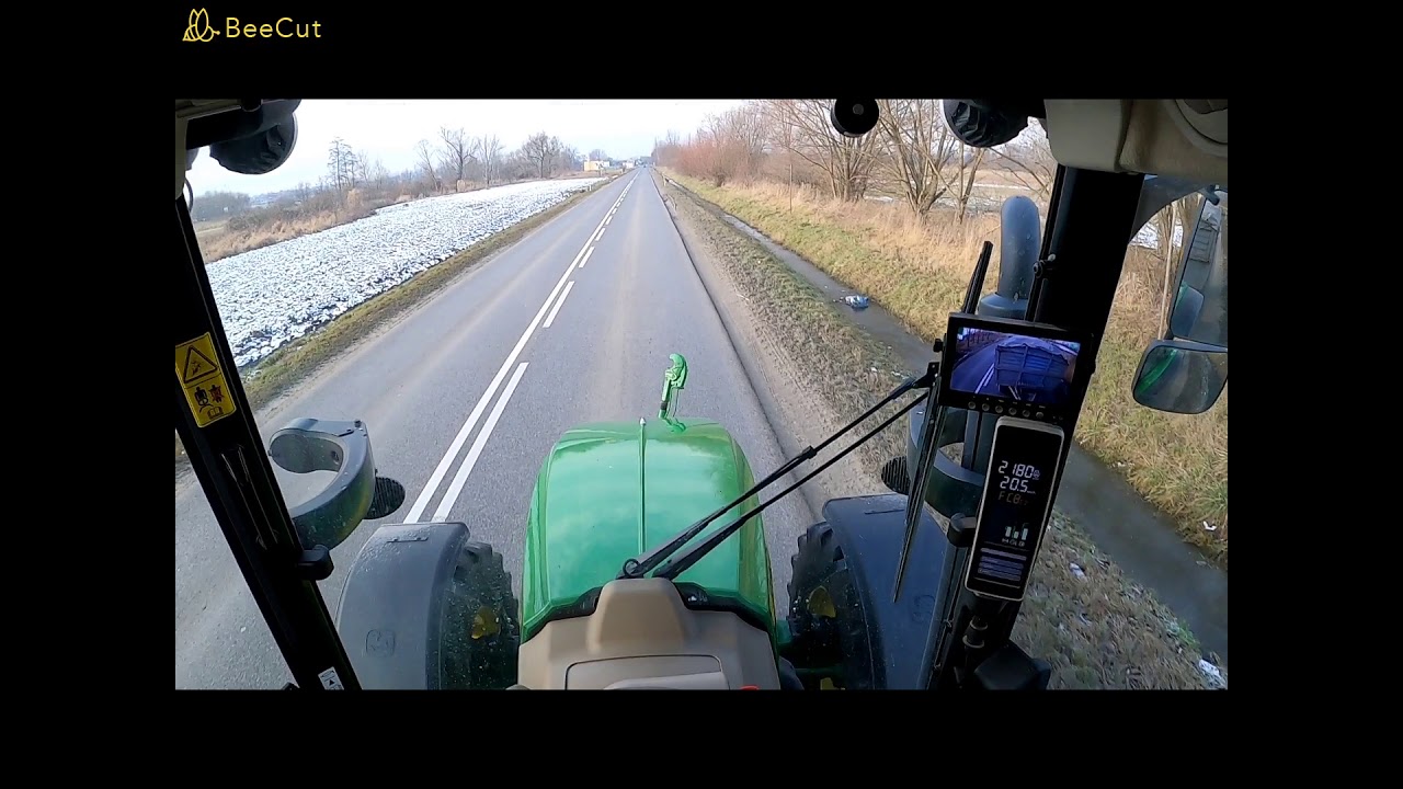 john deere 5090r przyspieszanie z ladunkiem