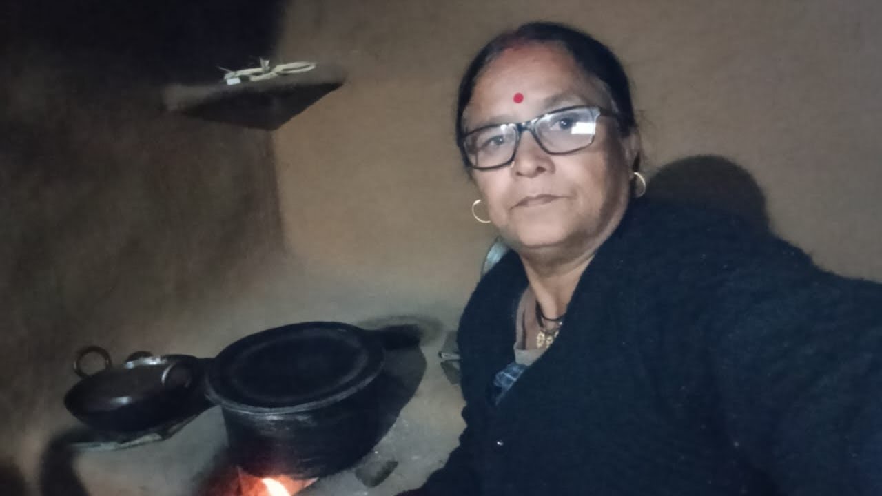 ठंड मै स्पेसल साग 😇😇😇☘️🌿🍀🍀🎍🎍हाथ लगाने से भी लगता है डर...... 