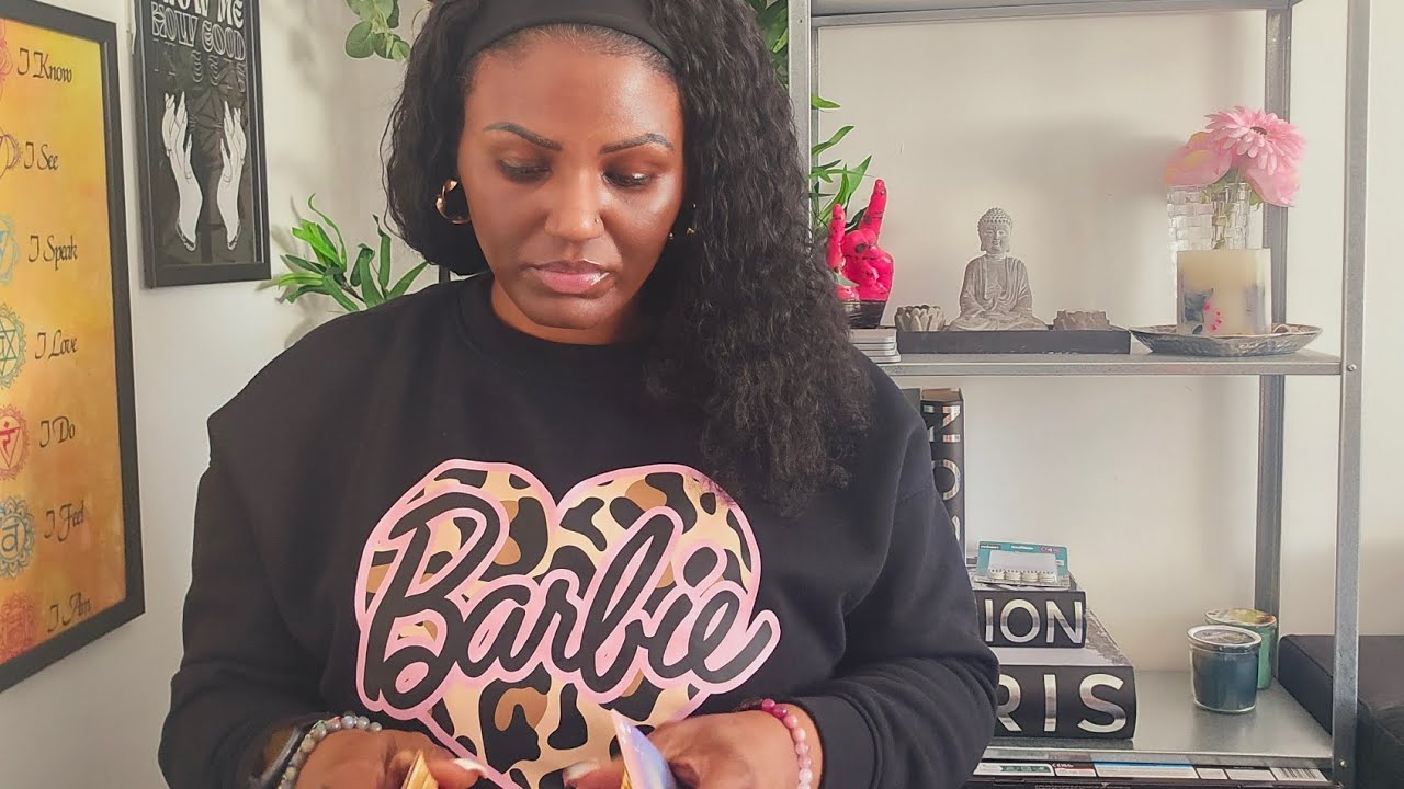 Скорпион ♏️ Ты пугаешь этого человека... Он думает, что ты не в себе 🔮