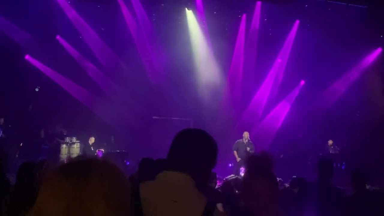 Antonis Remos 26.2.2024