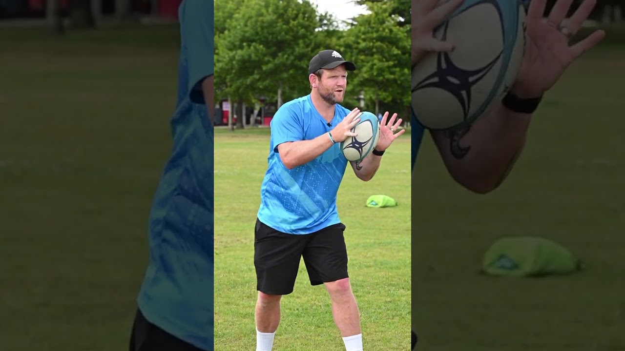 Как поймать мяч для регби @rugbybricks Навыки регби | Питер Брин