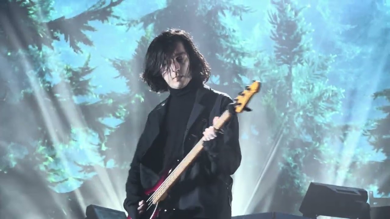 Bad Omens - Just Pretend live at Summerfest in Milwaukee, WI 7/4/25