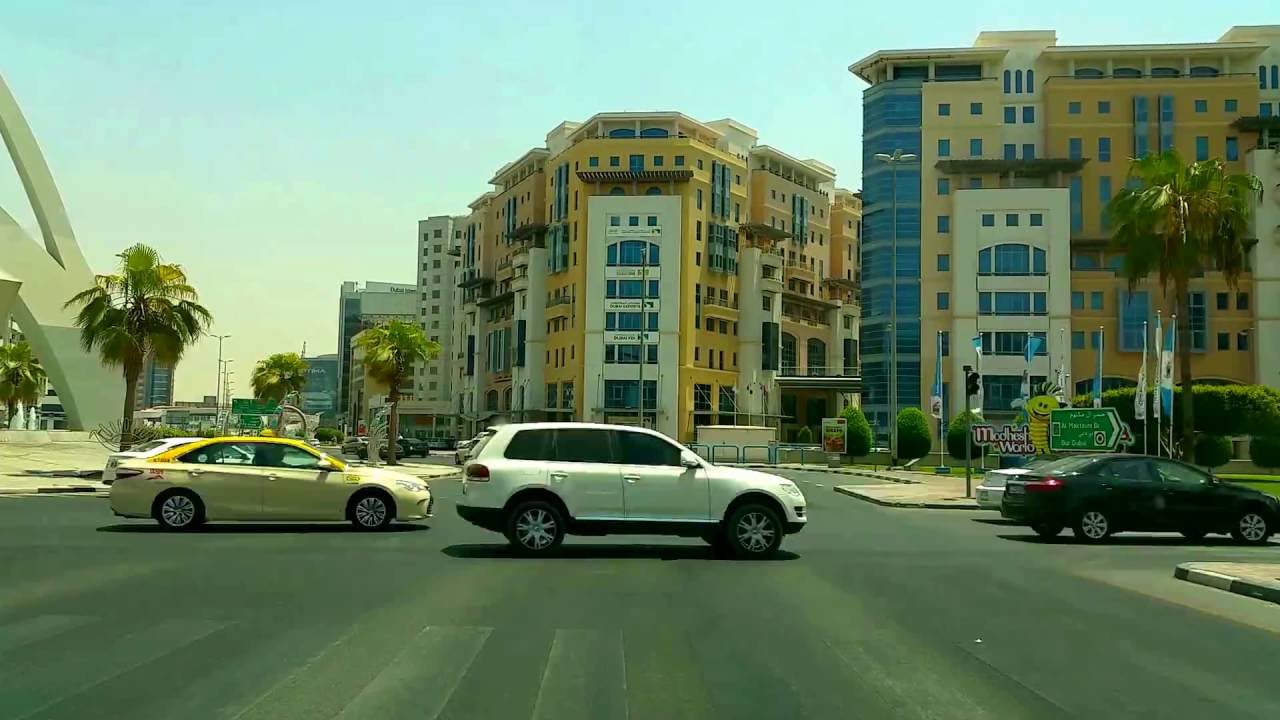 Driving from Dubai to Sharjah 27th August 2016