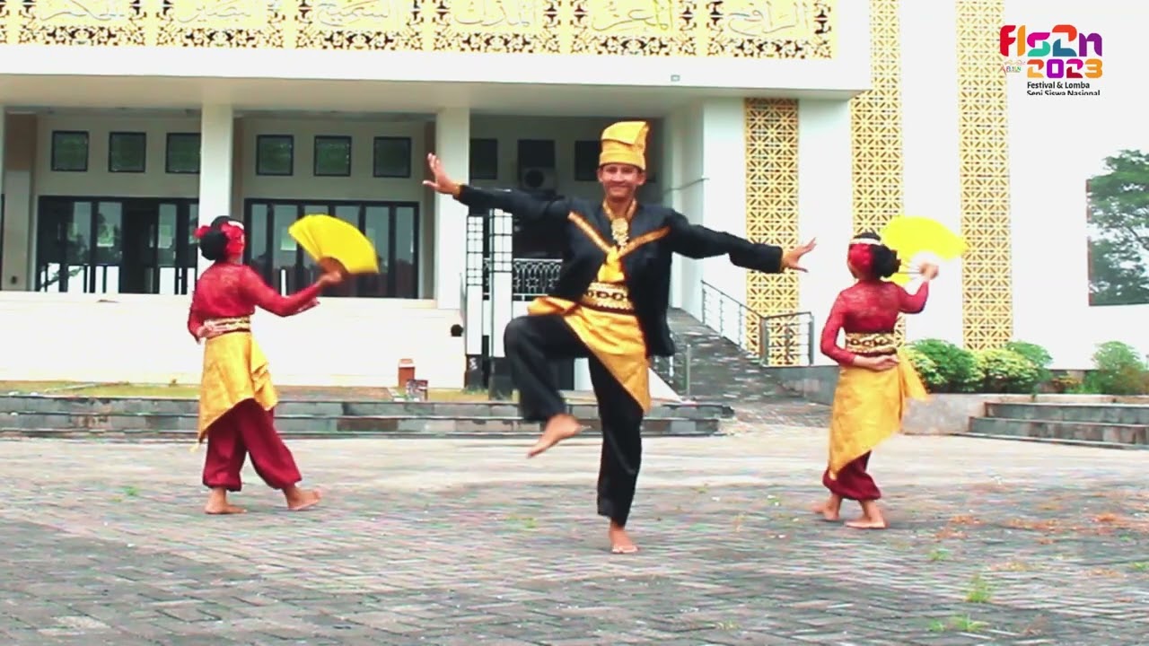 Tari kreasi Lampung ... #taritradisional #tarikreasi #tarilampung