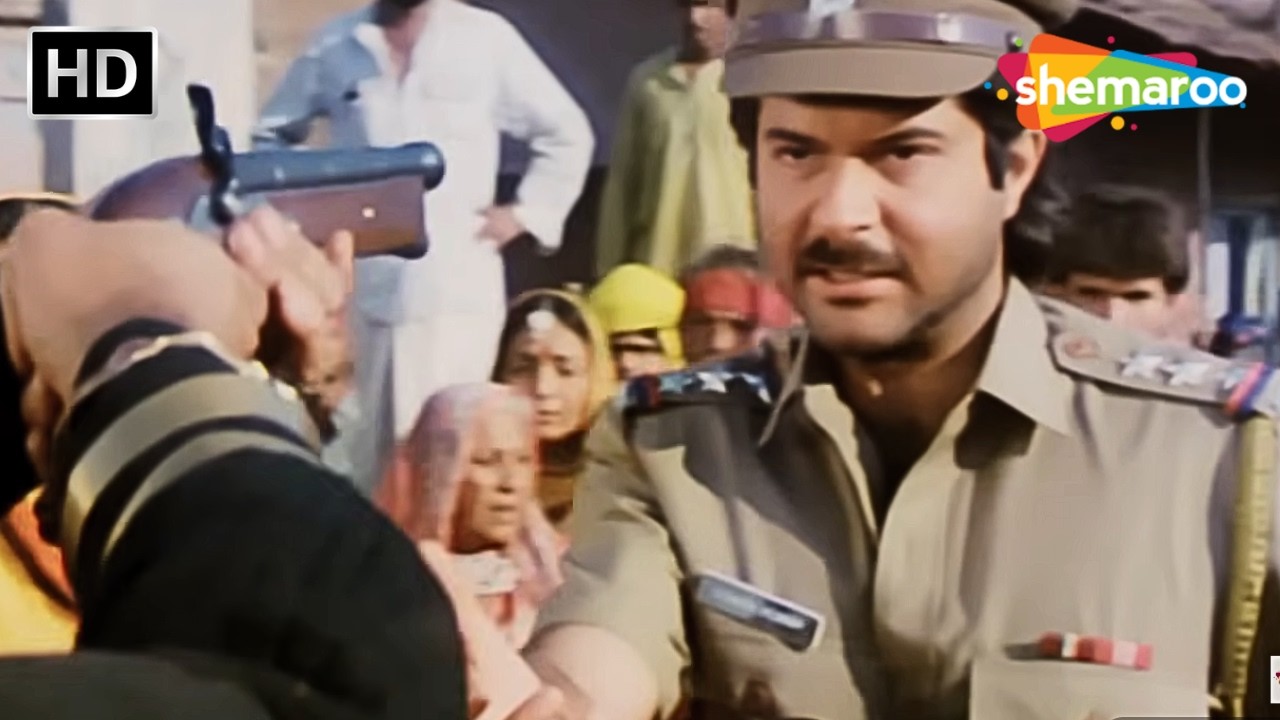 Kasam Scene - जिंदाल तुम्हारे बजे से पूरा गांव खतरे में आ जाएगा - Anil Kapoor Action Scene - HD