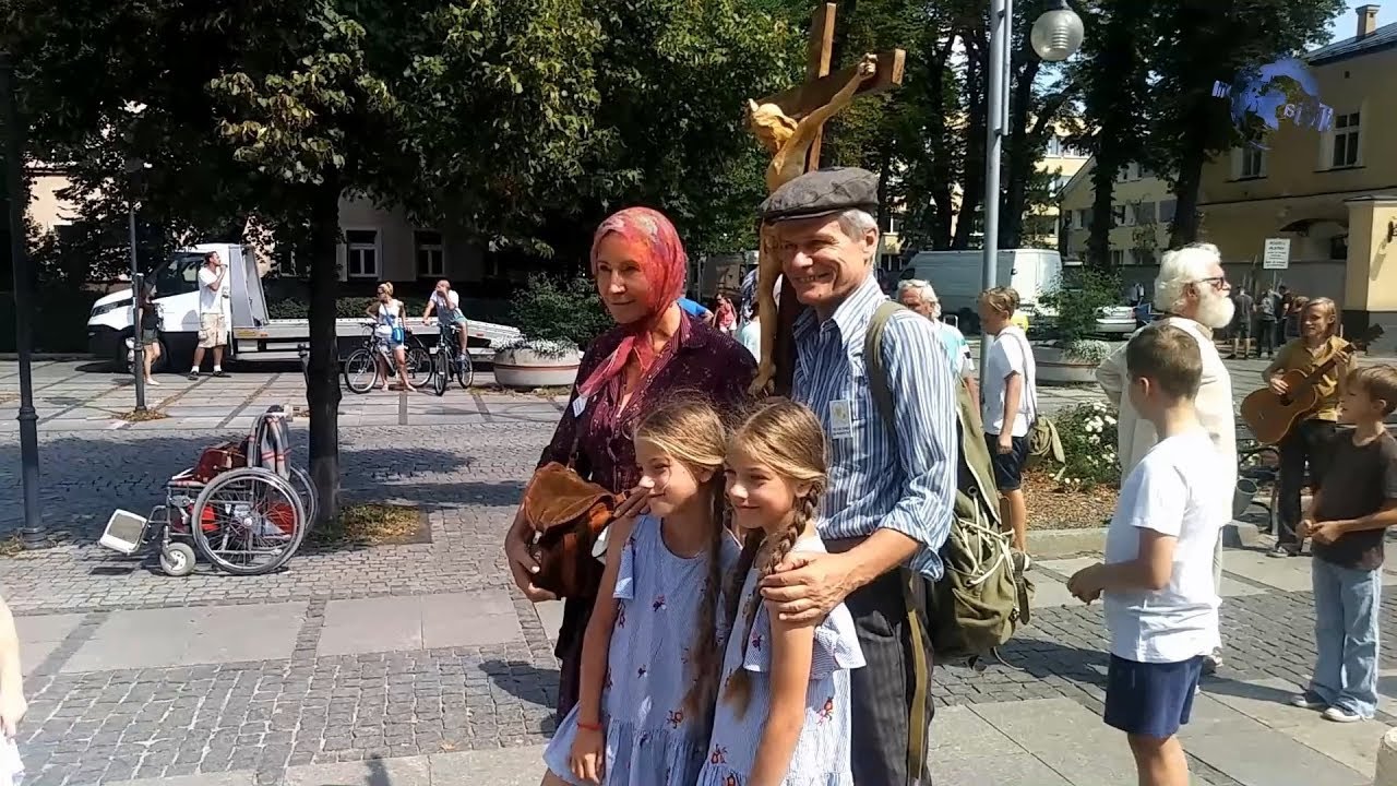 Reportaż z planu filmu o ks Romanie Kotlarzu pt. Klecha