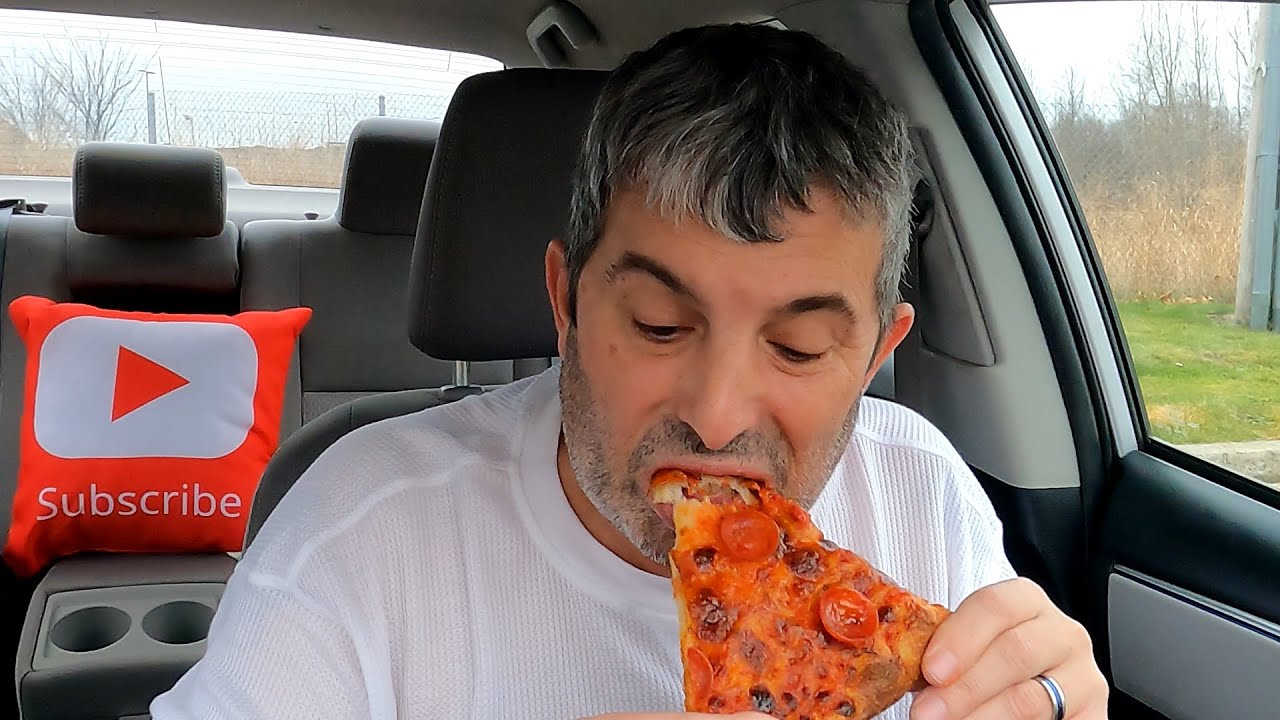 tommys pizza in cranston rhode island food review