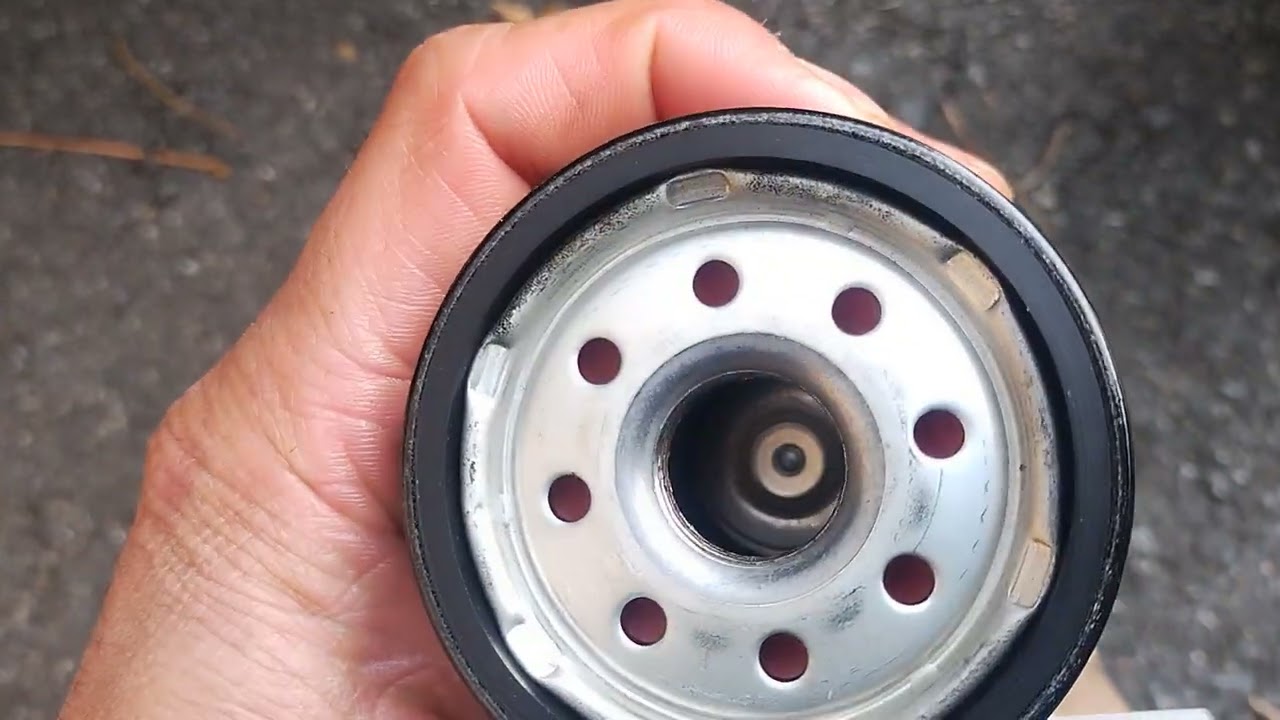 cambio de aceite a un Toyota Corolla s 2003