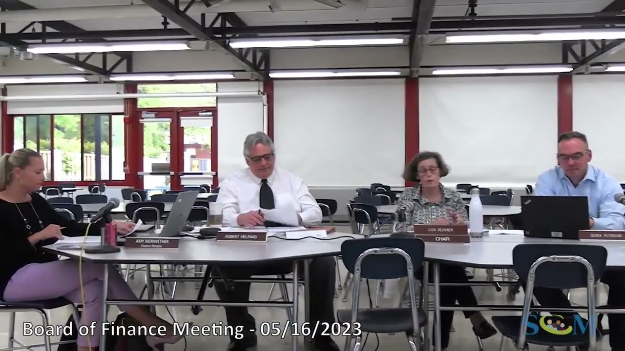 16 minutes DANGLING & SHOEPLAY