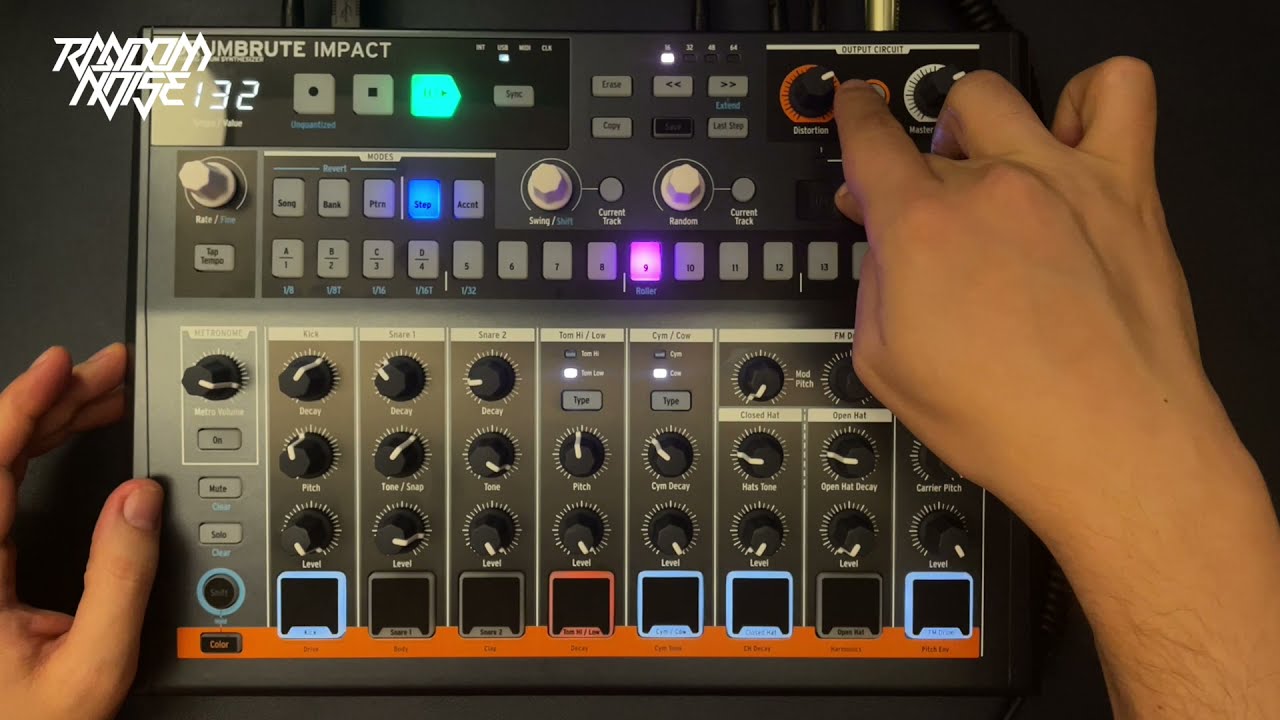 Arturia Drumbrute Impact - Techno Jam (an experimental piece No.5)