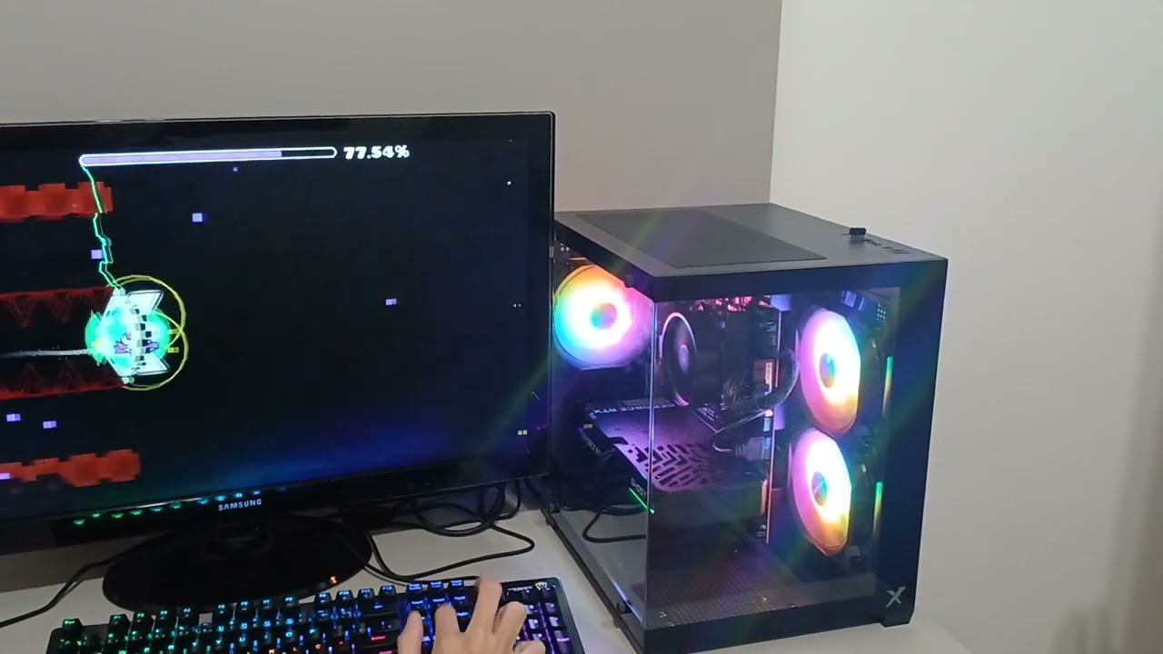 Comprei um PC gamer e passei uma parte de sakupen circles