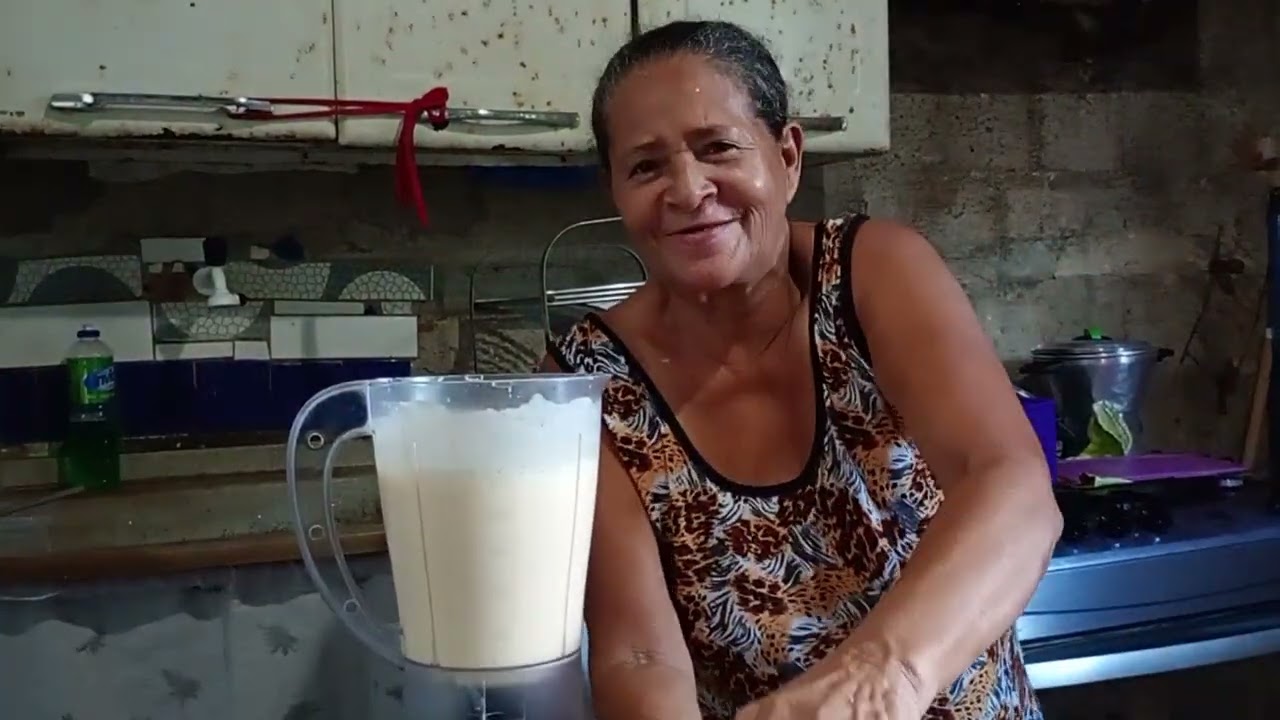 fazendo picolé de maracujá 