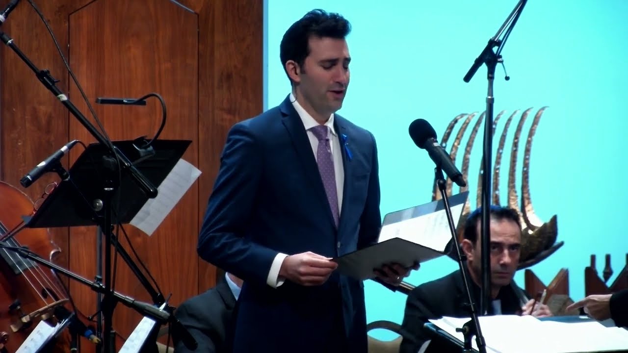 "Avinu Shebashamayim" | Performed by Cantor Marcus Feldman at the Hear Our Voices Concert