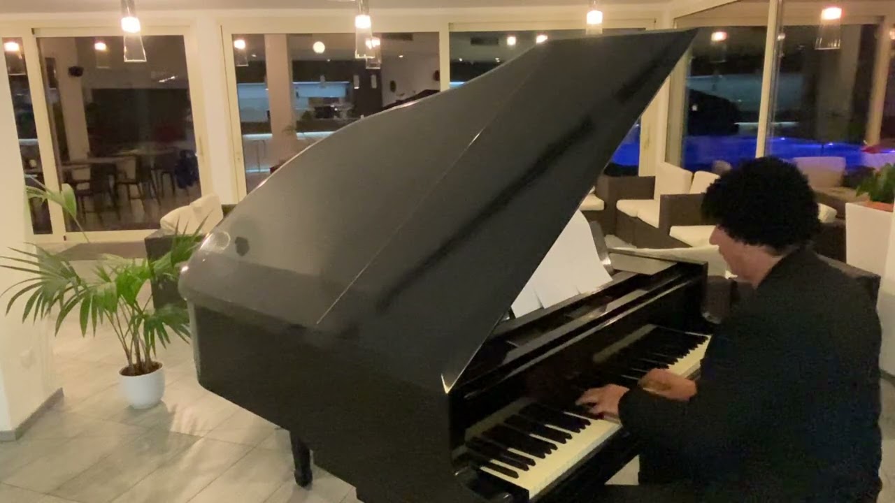 ACHILLE LAURO Amore Disperato ( Cover al Pianoforte a Coda )
