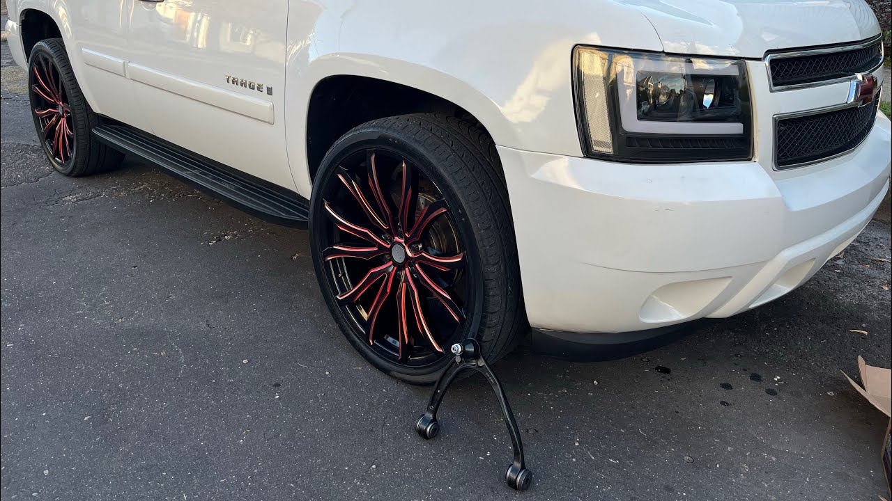 Замена верхнего рычага подвески Chevrolet Tahoe 2007 года