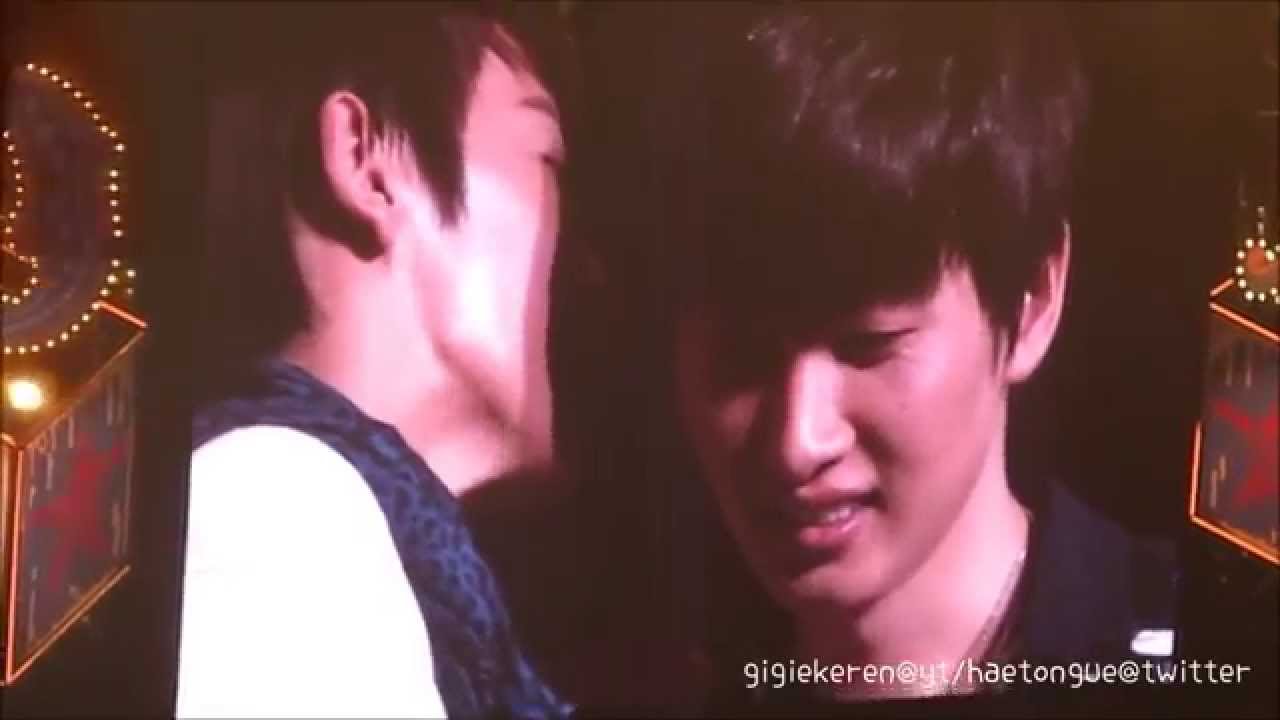140509 D&E Budokan - Jan Ken Pon and Hyuk ended up bullied ㅋㅋ