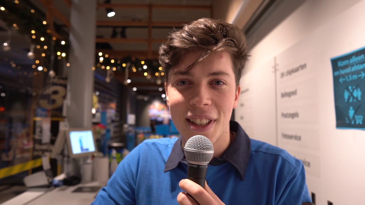 'We are the world' gezongen door Team Albert Heijn XL Maastricht