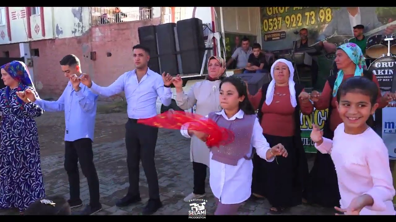KAMERAMAN SELAMİ FARKIYLA SAVCILI NİŞAN 1