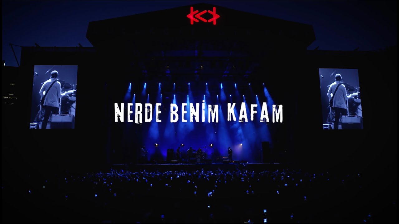 Duman - Nerde Benim Kafam (Live @KucukCiftlikPark)