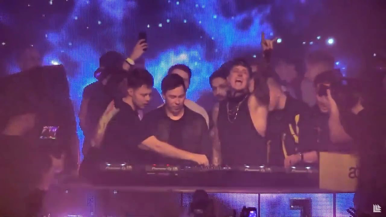 Hardwell is back...!!!!