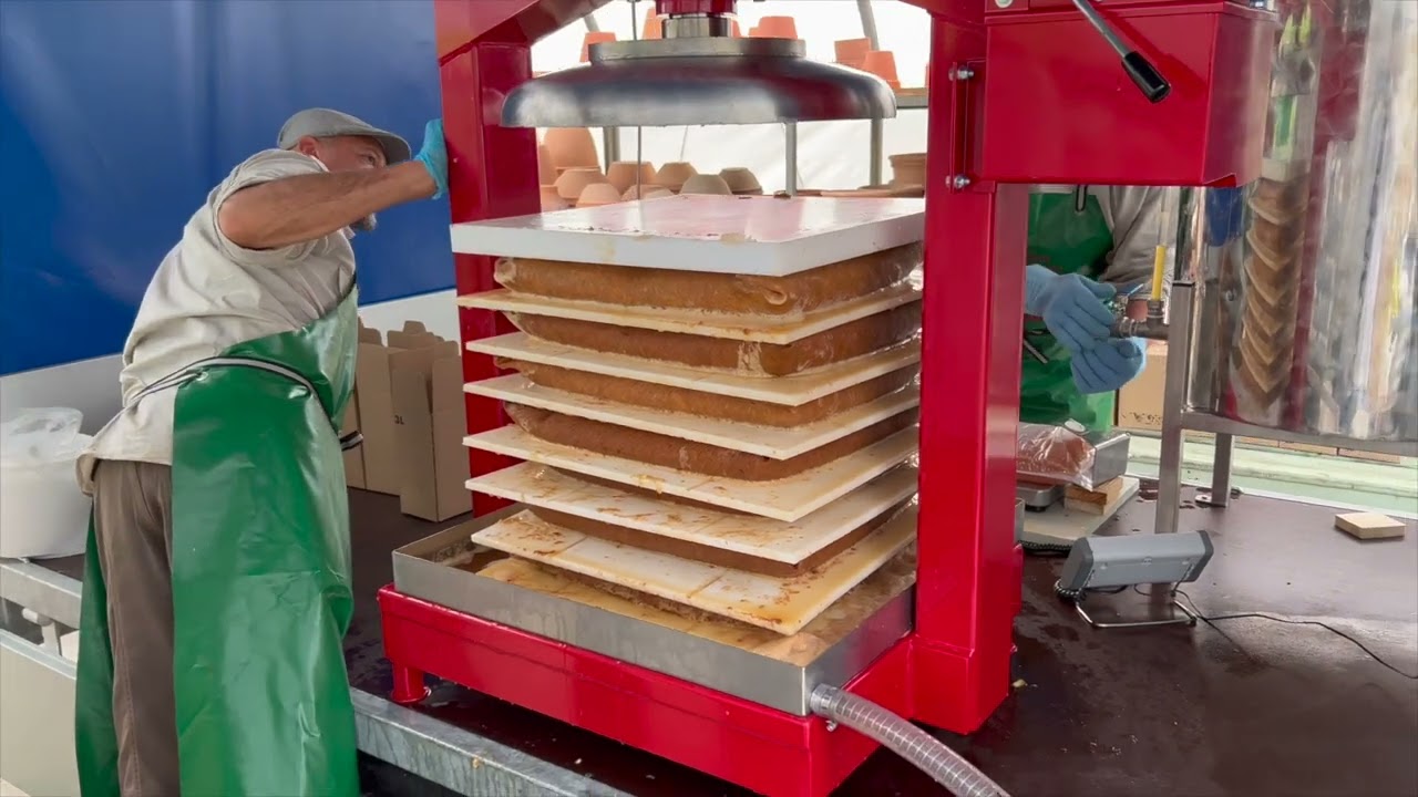 produzione di succo di mele ossolane - Istituto agrario 