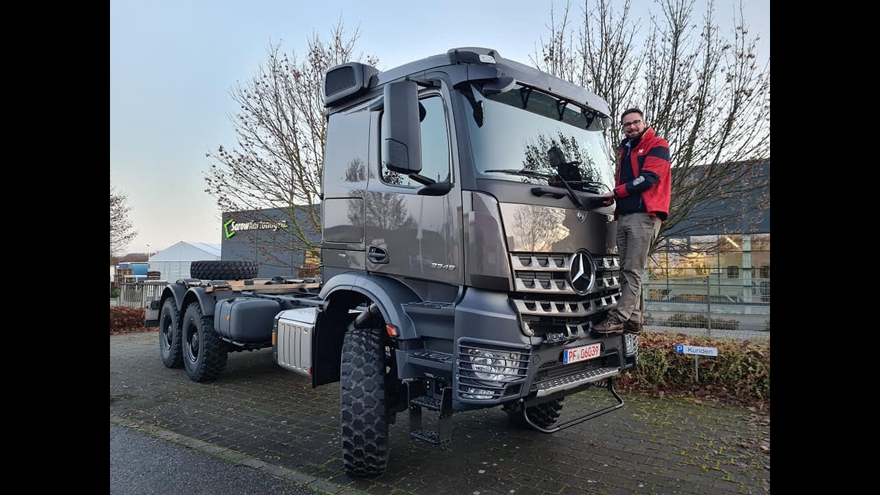 Werksabholung - Mercedes Arocs 3345 6x6 -  Fahrgestell für Expeditionsmobil
