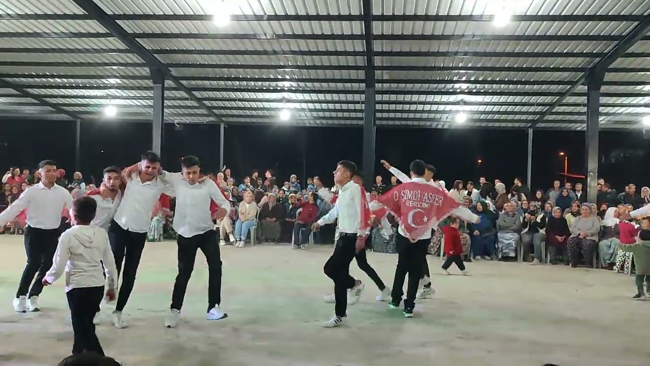EGENİN YÖRESEL OYUNLARI CEMİLEMİN GEZDİĞİ DAĞLAR NEŞELİ