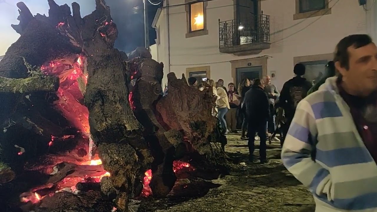 O madeiro na noite de Natal de 2022