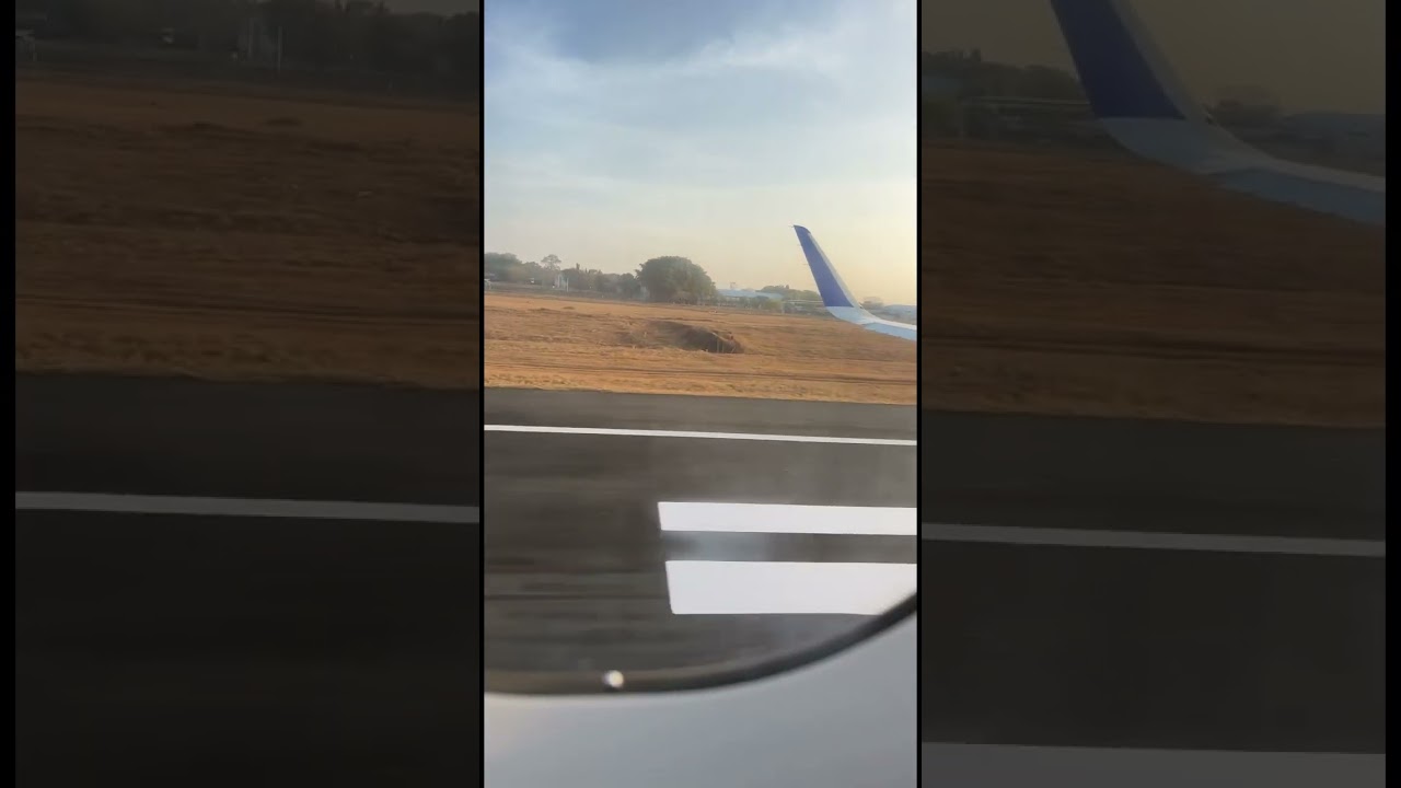 Flight me hui ladai 😤