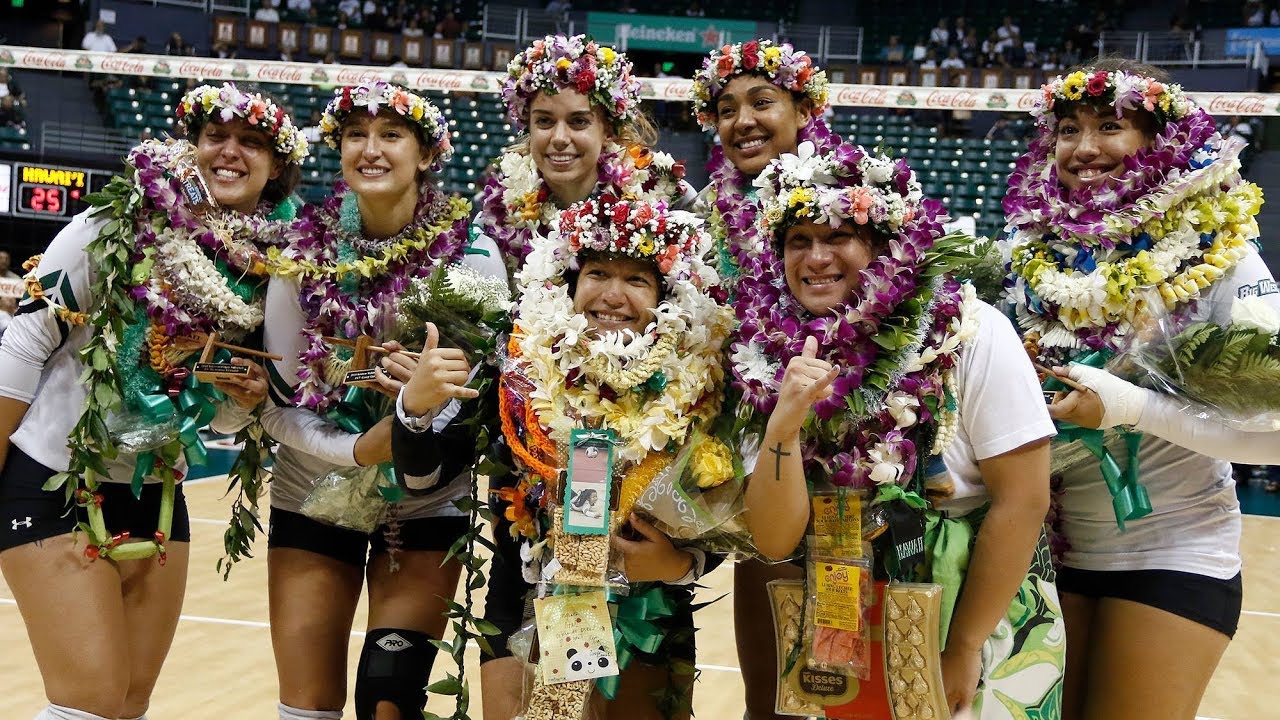 Rainbow Wahine Volleyball 2018 - Hawaii Vs UC Davis