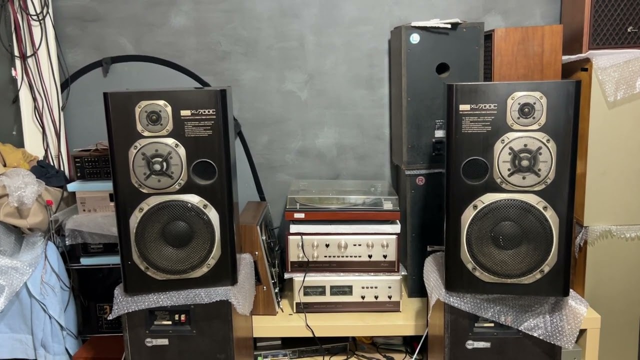 Колонки Sansui xl-700c, проигрыватель сд дисков denon did -1630, усилитель onkyo 