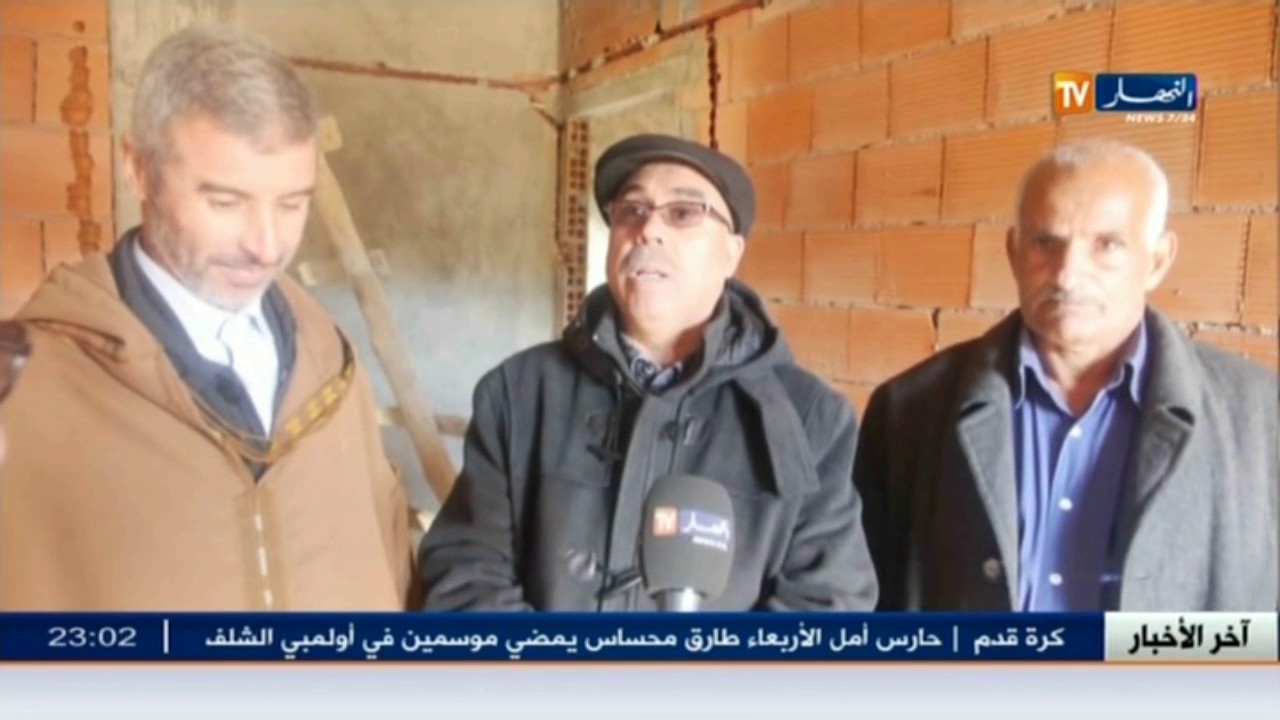 متطوعون يجسدون منزلا لفائدة عائلة معوزة بسوق أهراس