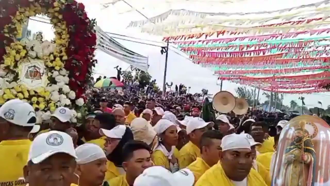 Santo Domingo llegando a su Iglesia en Las Sierritas