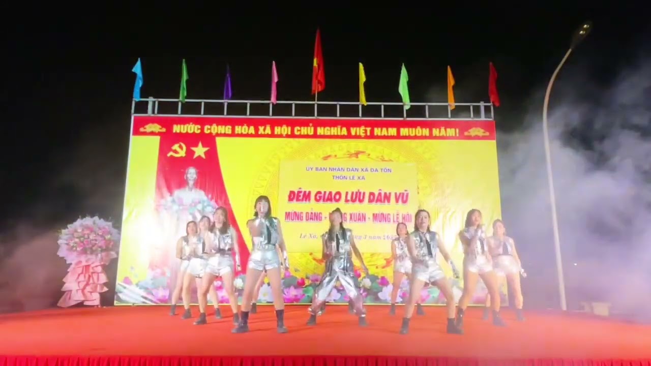 Mushup Mật ngọt - Không cảm xúc/Biên đạo: Abaila + Trang EX/ CLB ZUMBA XUÂN THỤY