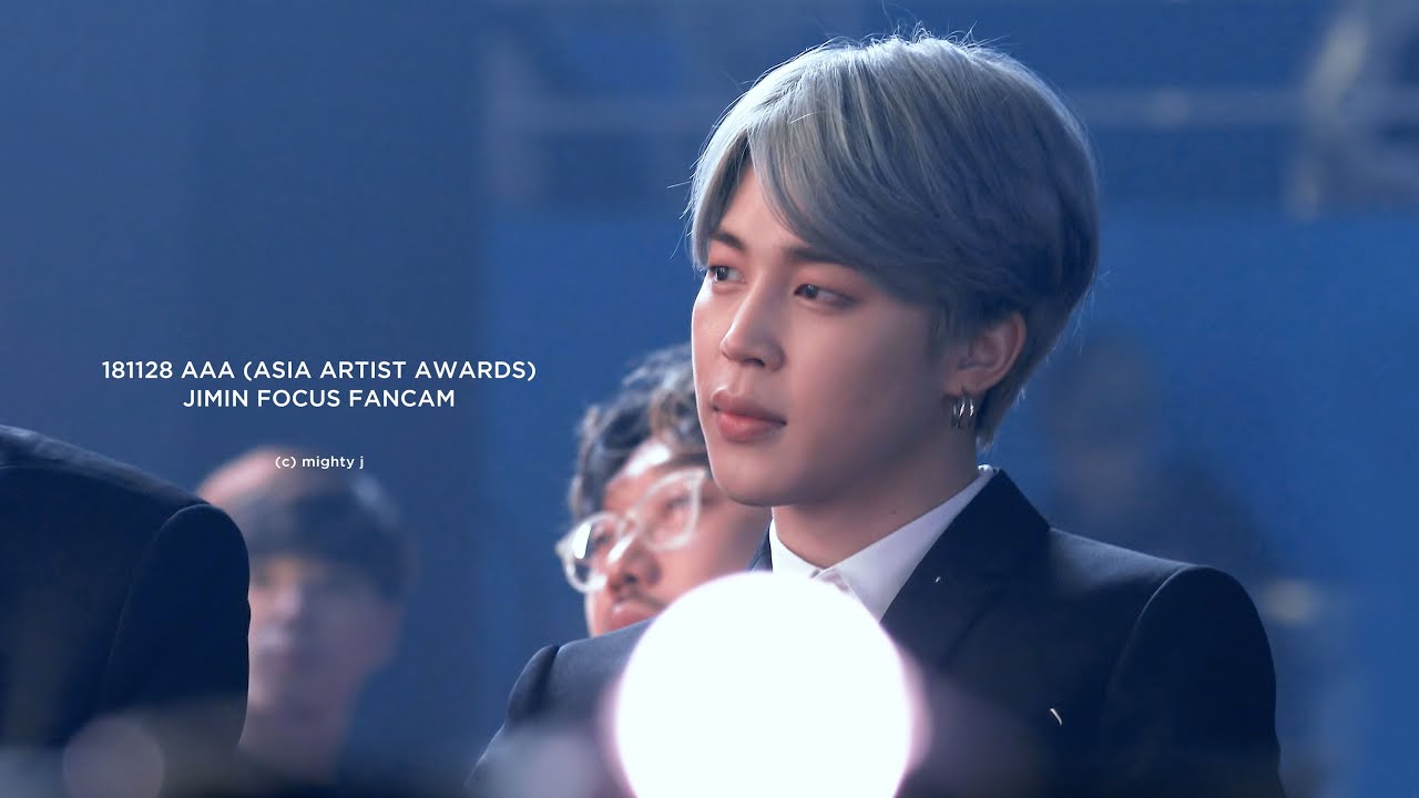 181128 AAA 지민 대기석캠 별거 없는데 코앞에서 사랑스러운 지미니보기 (BTS JIMIN FANCAM) (4k) 지민 직캠