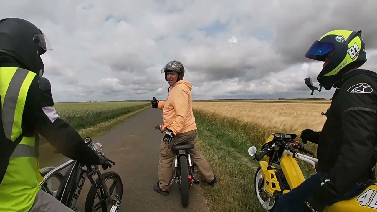 Baladé les furieux de la mob au top #maxiscoot #stage6 #mobylette #103 #peugeot103