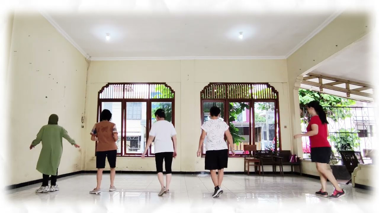 El Verano Line Dance||Choreo by Gregory Danvoie(BEL)&José Miguel Belloque Vane(NL) ||#LyLy
